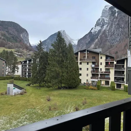 Chaleureux Avec Balcons Au Coeur De Samoens, Proche Ski-bus - Fr-1-624-147 사모엥